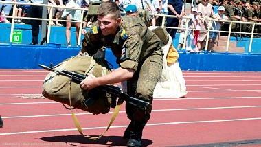 В Рязани отпраздновали День ВДВ: фоторепортаж