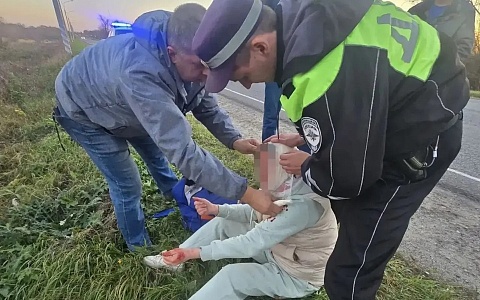В Кораблинском округе полицейские оказали помощь пострадавшему в ДТП