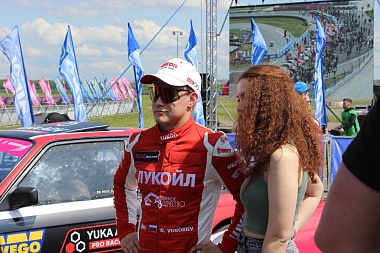 Фоторепортаж: второй день Межрегионального чемпионата по дрифту в Рязани