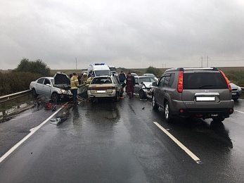 Появились подробности и фото с места смертельного ДТП в Михайловском районе