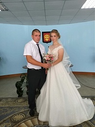 Рязанский ЗАГС опубликовал подборку молодожёнов первой половины июля 2022 года