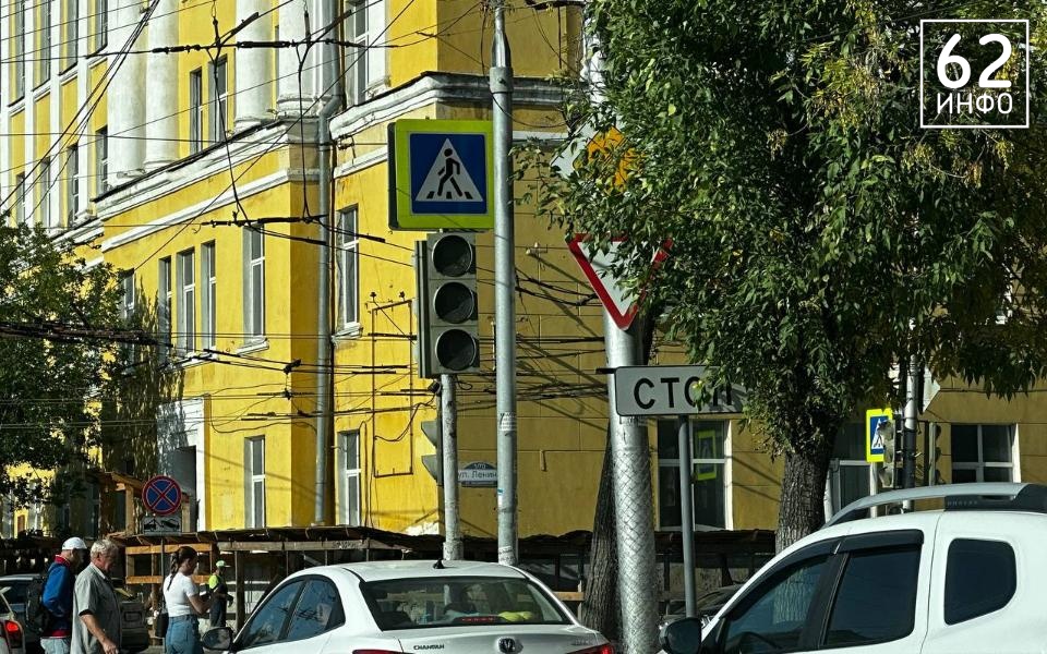 В Рязани перестал работать светофор в центре города - 62ИНФО