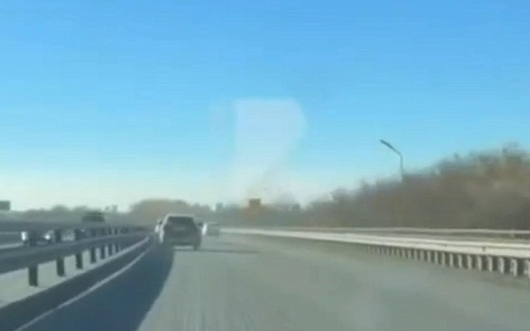 На Солотчинском шоссе начали срезать асфальт