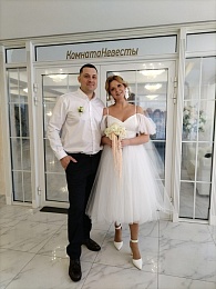 Рязанский ЗАГС показал фото свадеб февраля-2024