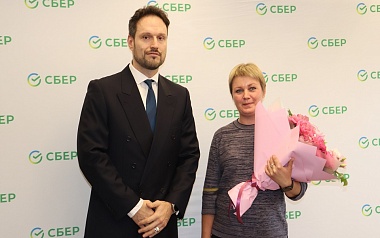 В Рязанской области торжественно вручили 50-тысячную Единую цифровую карту жителя - 62ИНФО В Рязанской области торжественно вручили 50-тысячную Единую цифровую карту жителя