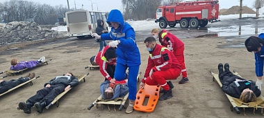 Минздрав Рязанской области опубликовал фото оказания помощи "жертвам" массового ДТП