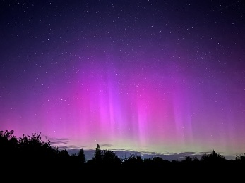 Рязанцы поделились фото полярных сияний 2024 года