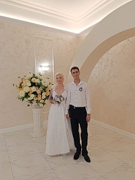 Лето любви: Рязанский ЗАГС показал фотосессии свадеб с июня по август