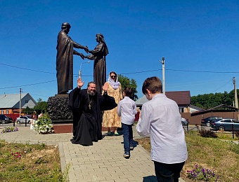В селе Ласково отпраздновали День семьи, любви и верности