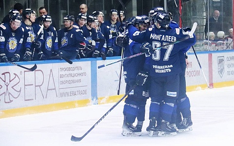 ХК «Рязань-ВДВ» одержал победу над саратовским «Кристаллом»