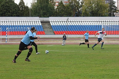 Правительство региона выиграло у мэрии Рязани в футбол