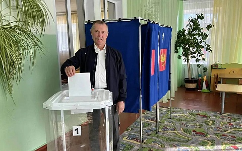 Представители власти проголосовали на выборах в Рязанской области
