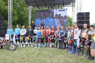 Кубок Губернатора Рязанской области по супреэндуро уехал в Москву