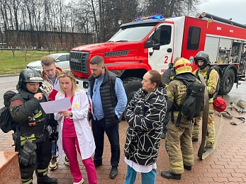 В больнице Семашко отработали эвакуацию пациента