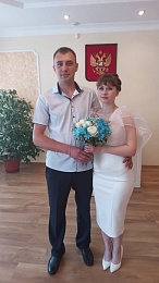 Рязанский ЗАГС показал фото свадеб июля-2023