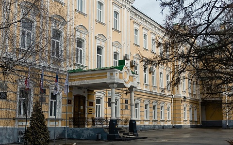 На ремонт спортзала РГУ выделили 20 млн рублей