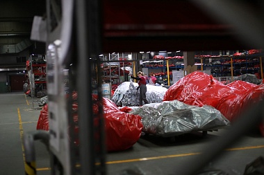 Американскому специалисту по бережливому производству показали работу кожзавода 