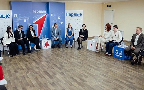 750 тысяч рублей для участников СВО собрали участники Движения Первых на ярмарках