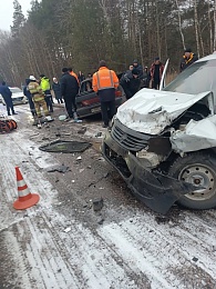 "Люди зажаты в машине": под Рязанью произошло страшное ДТП