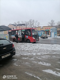В Рязани водитель маршрутки №49 пытался выгнать пассажира-инвалида из-за проблем с оплатой 