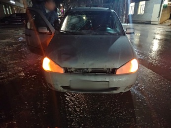 В Рыбном водитель Lada Kalina сбил двух пенсионеров-пешеходов