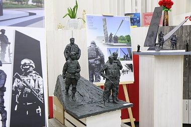 Рязанцев приглашают выбрать эскиз для памятника героям СВО