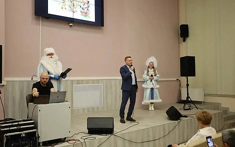 Денис Боков пожелал раненым бойцам скорейшего выздоровления в новом году