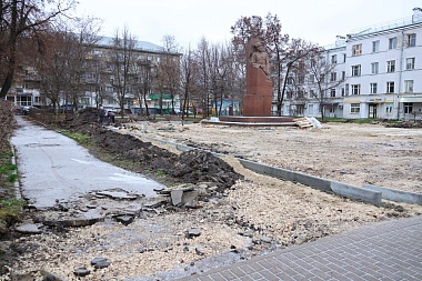 В Рязани начали благоустраивать сквер у остановки «Дом художника»