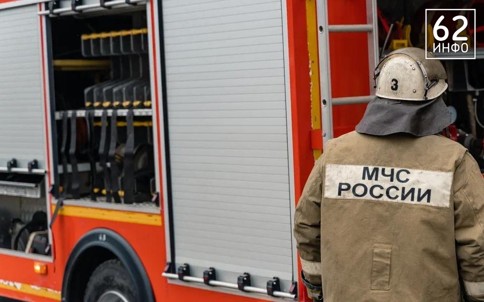 Автомобиль Renaut сгорел в рязанской Дашково-Песочне  - 62ИНФО Автомобиль Renaut сгорел в рязанской Дашково-Песочне  - 62ИНФО