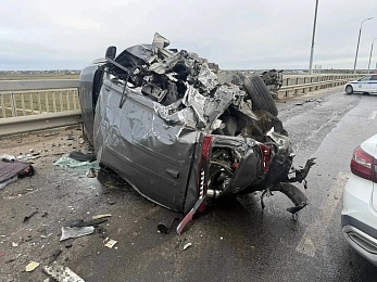 В массовом ДТП на Солотчинском мосту 2 человека погибли, 3 пострадали