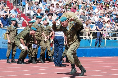В Рязани отпраздновали День ВДВ: фоторепортаж