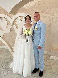 Лето любви: Рязанский ЗАГС показал фотосессии свадеб с июня по август