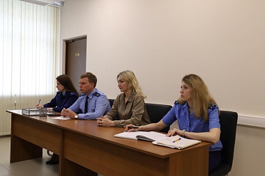 Бизнесмены ТЦ «НИТИ» попросили прокуратуру проверить законность тарифов на свет