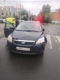 Подросток на электросамокате врезался в Ford Focus в Рязани - 62ИНФО Подросток на электросамокате врезался в Ford Focus в Рязани