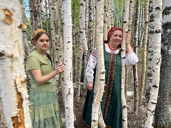 Рязанский музей деревянного зодчества откроет сезон фотоссесией в народных костюмах