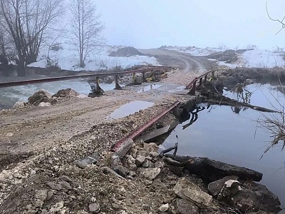 Вода ушла с дороги в деревне Серебрянь