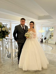 Лето любви: Рязанский ЗАГС показал фотосессии свадеб с июня по август