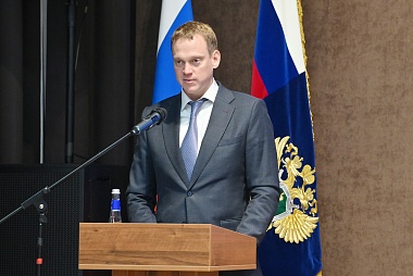 Сотрудников и ветеранов прокуратуры поздравили с 88-летием ведомства