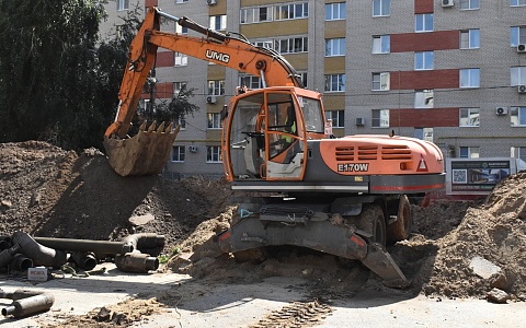 На трех улицах Рязани продлили отключение горячей воды до конца августа