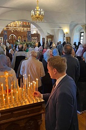 "Место поразило благодатью": Денис Боков побывал в Успение в Вышенском монастыре