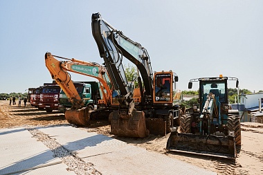 Строительный автопарк ГК «Зелёный сад» в Рязани превысил 400 спецмашин
