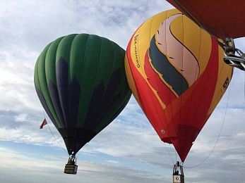 Фоторепортаж: пилоты «Неба России» пролетели на воздушных шарах над Рязанской областью - 62ИНФО Фоторепортаж: пилоты «Неба России» пролетели на воздушных шарах над Рязанской областью