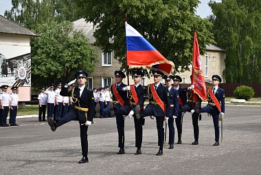 Сасовское летное училище отпраздновало 82-летие