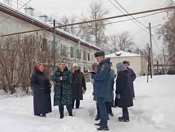 Рязанское МЧС за неделю провели 1000 подворовых обходов