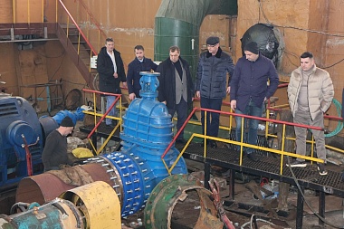 Мэр Виталий Артёмов дал поручения в ходе объезда города 15 марта