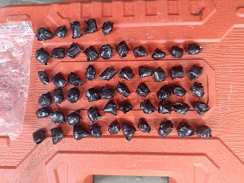 В Рязани на Народном бульваре поймали кладмена с 90 пакетиками наркотиков