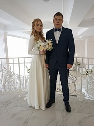 Рязанский ЗАГС выложил фотографии молодожёнов конца апреля