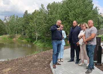 В парке у Черезовских прудов готовятся подключать освещение