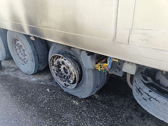 Грузовик загорелся на ходу в Ряжске