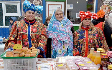 Новый сквер открылся в Новомичуринске в День народного единства